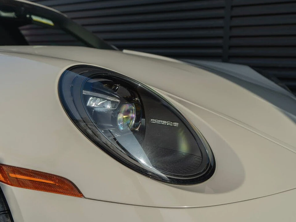 2024 Porsche 992 GT3 - Image 14 of 31