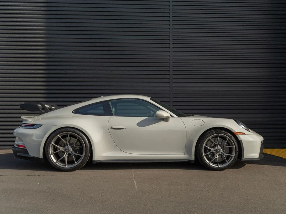 2024 Porsche 992 GT3 - Image 8 of 31