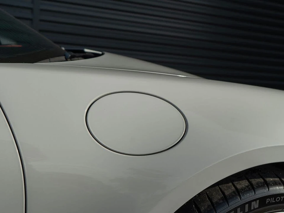 2024 Porsche 992 GT3 - Image 15 of 31