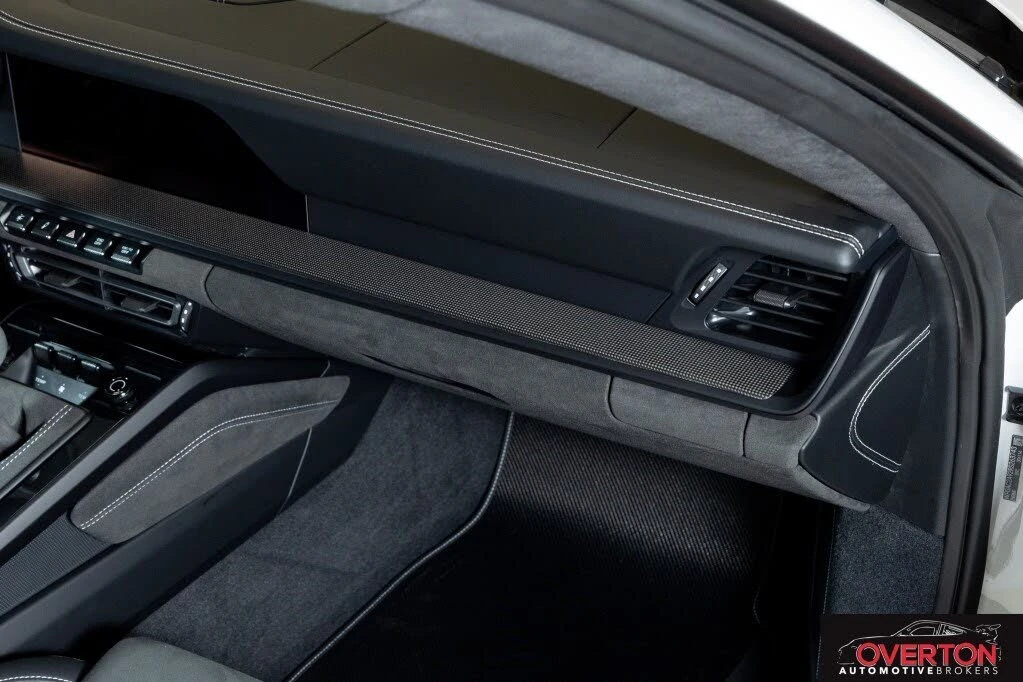 2024 Porsche 992 GT3 - Image 23 of 31
