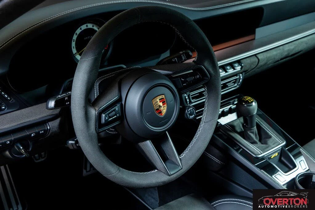 2024 Porsche 992 GT3 - Image 11 of 31