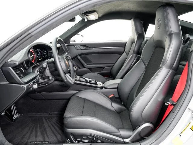 2024 Porsche 992 GT3 - Image 6 of 31