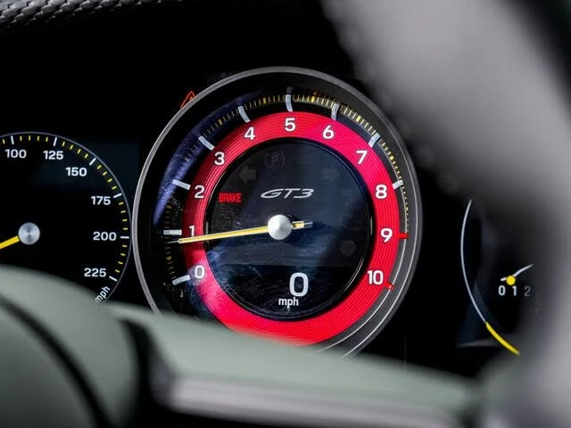 2024 Porsche 992 GT3 - Image 17 of 31