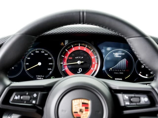 2024 Porsche 992 GT3 - Image 16 of 31