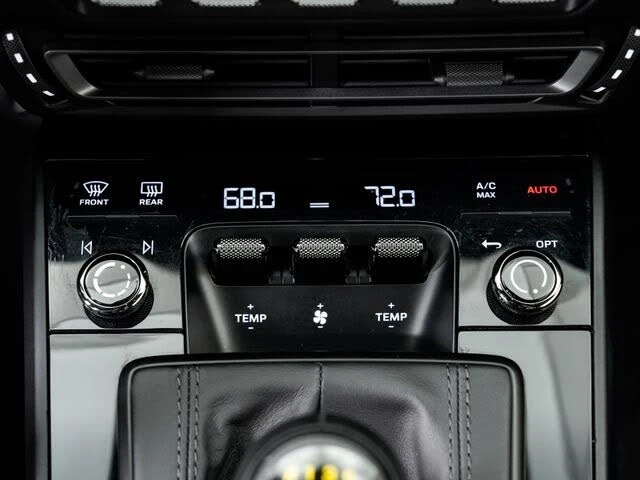 2024 Porsche 992 GT3 - Image 20 of 31