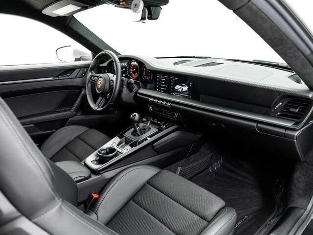 2024 Porsche 992 GT3 - Image 26 of 31