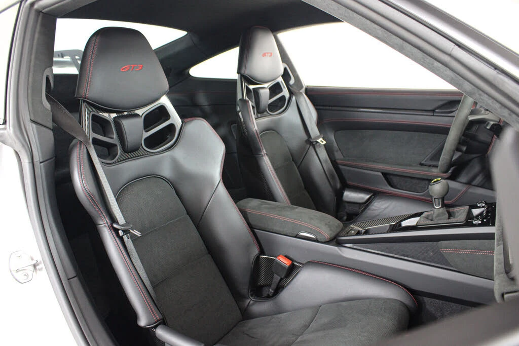 2024 Porsche 992 GT3 - Image 24 of 31