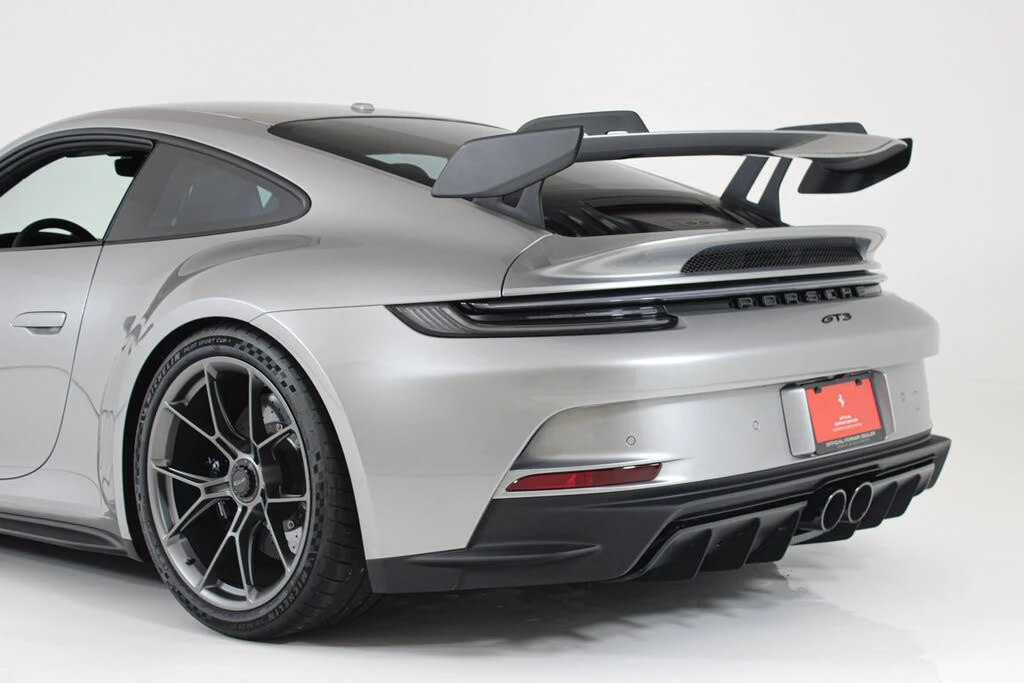 2024 Porsche 992 GT3 - Image 21 of 31