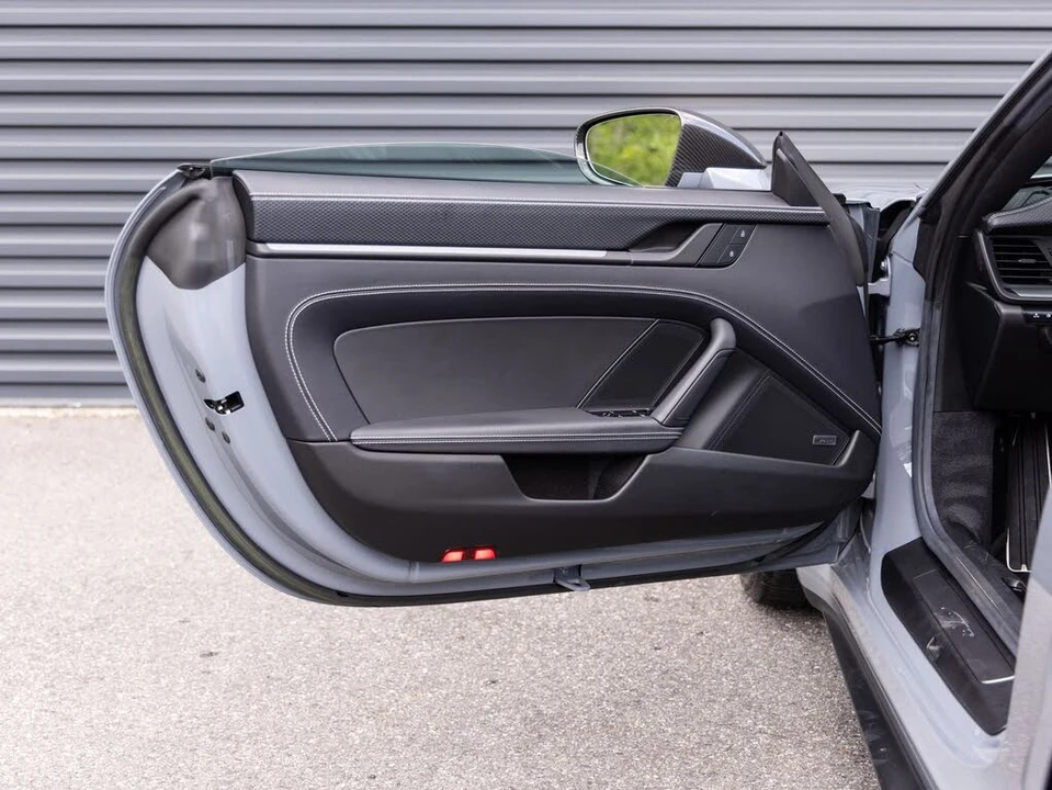 2024 Porsche 992 GT3 - Image 21 of 31