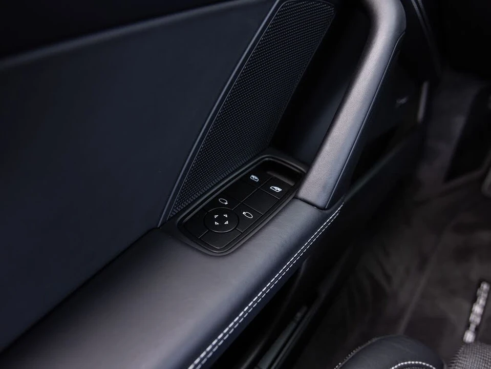 2024 Porsche 992 GT3 - Image 22 of 31