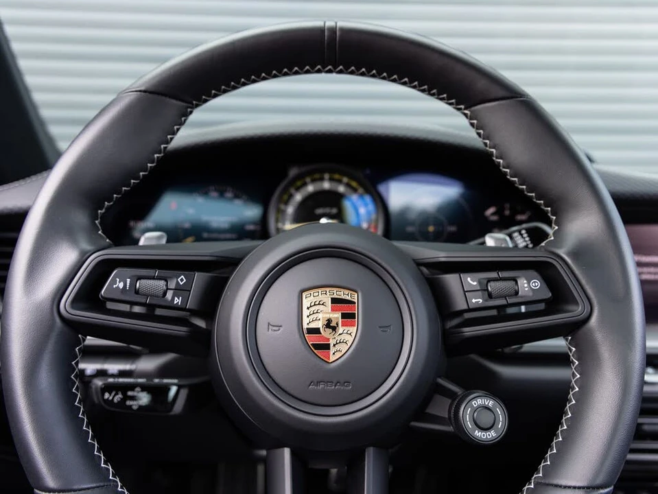 2024 Porsche 992 GT3 - Image 14 of 31