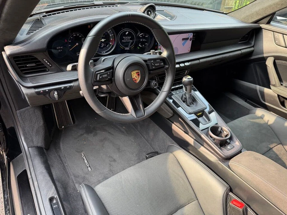 2024 Porsche 992 GT3 - Image 18 of 22