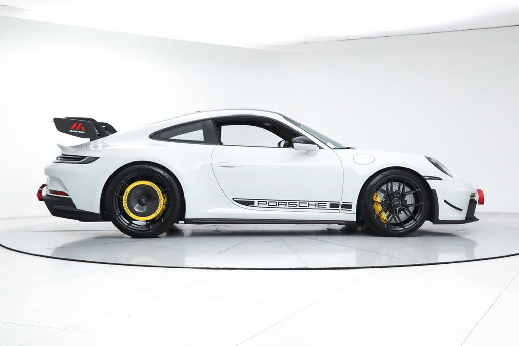 2024 Porsche 992 GT3 - Image 6 of 31