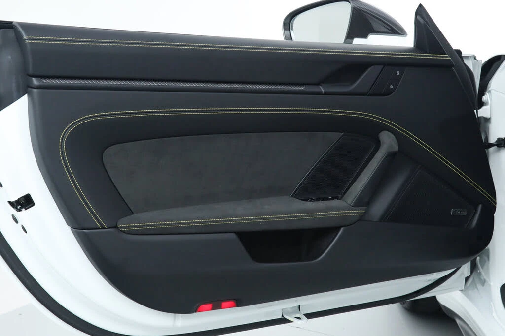 2024 Porsche 992 GT3 - Image 23 of 31