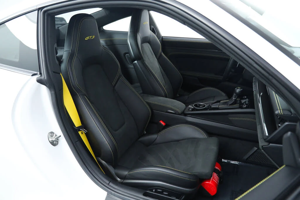 2024 Porsche 992 GT3 - Image 19 of 31