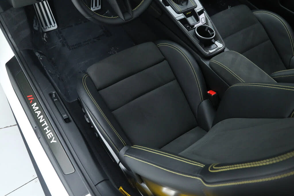 2024 Porsche 992 GT3 - Image 27 of 31