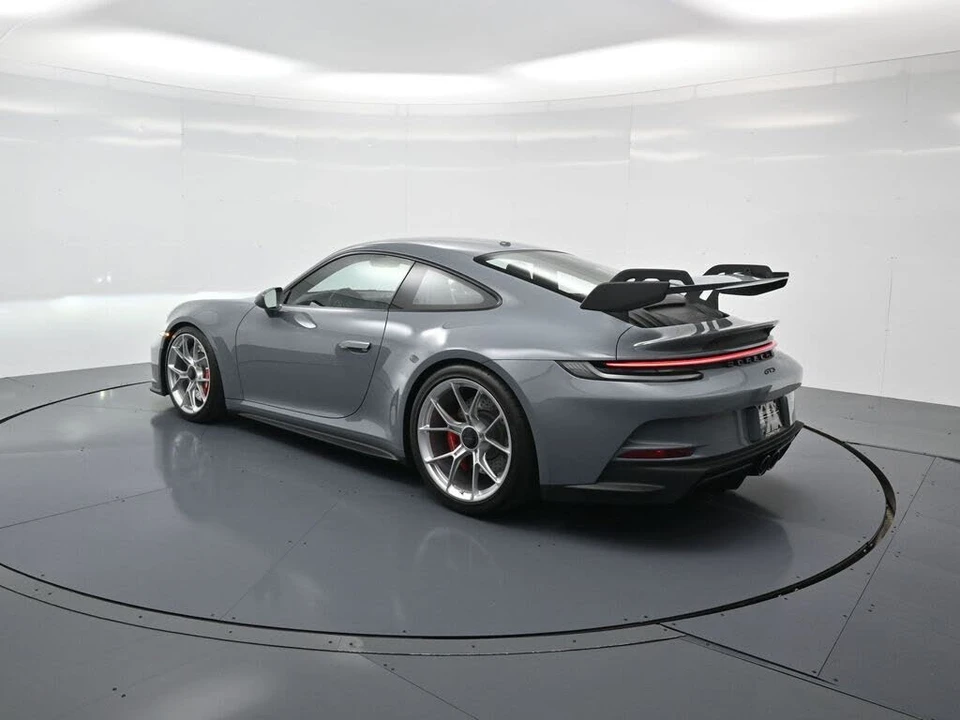 2024 Porsche 992 GT3 - Image 3 of 30