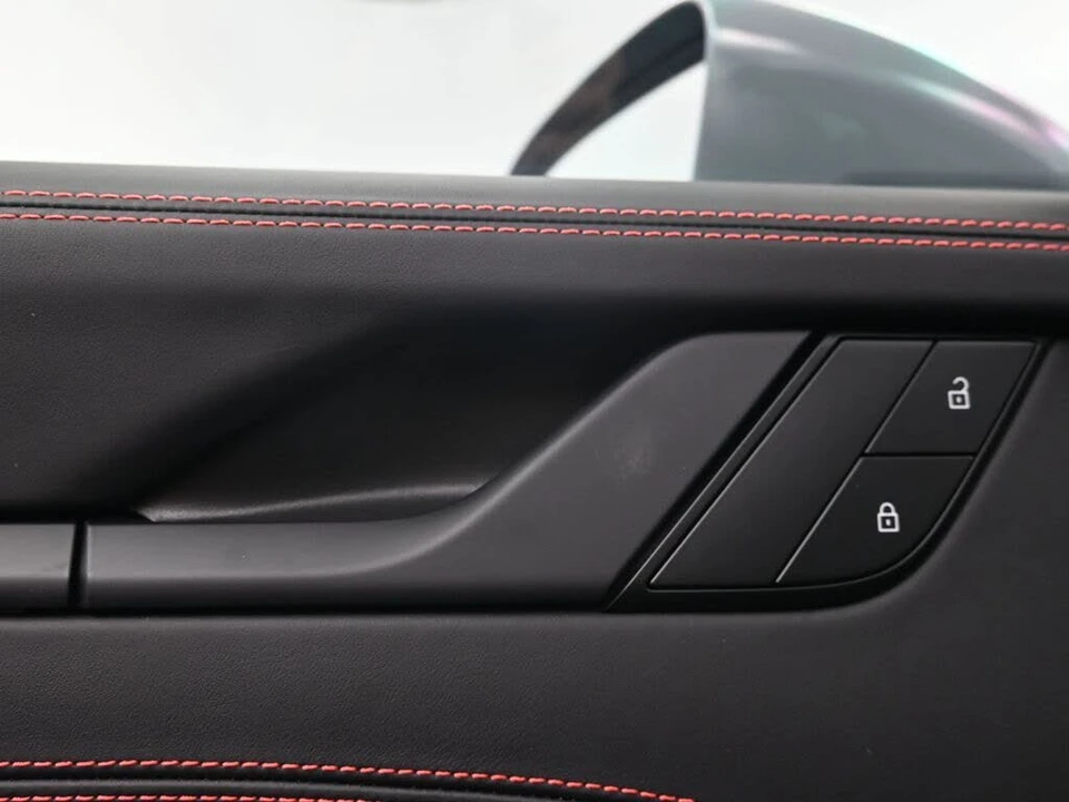 2024 Porsche 992 GT3 - Image 17 of 30