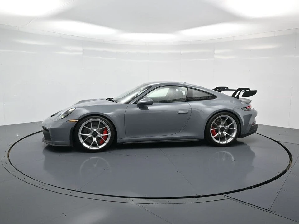 2024 Porsche 992 GT3 - Image 2 of 30