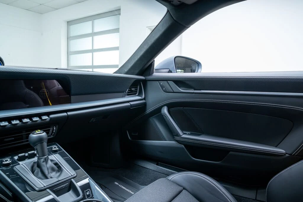 2024 Porsche 992 GT3 - Image 13 of 28