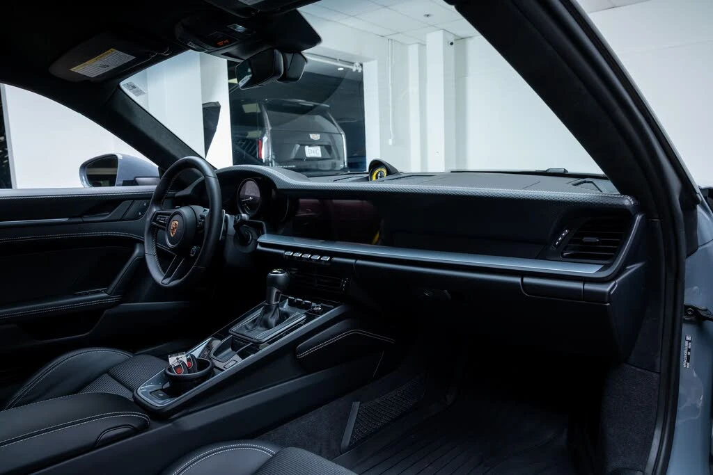 2024 Porsche 992 GT3 - Image 27 of 28