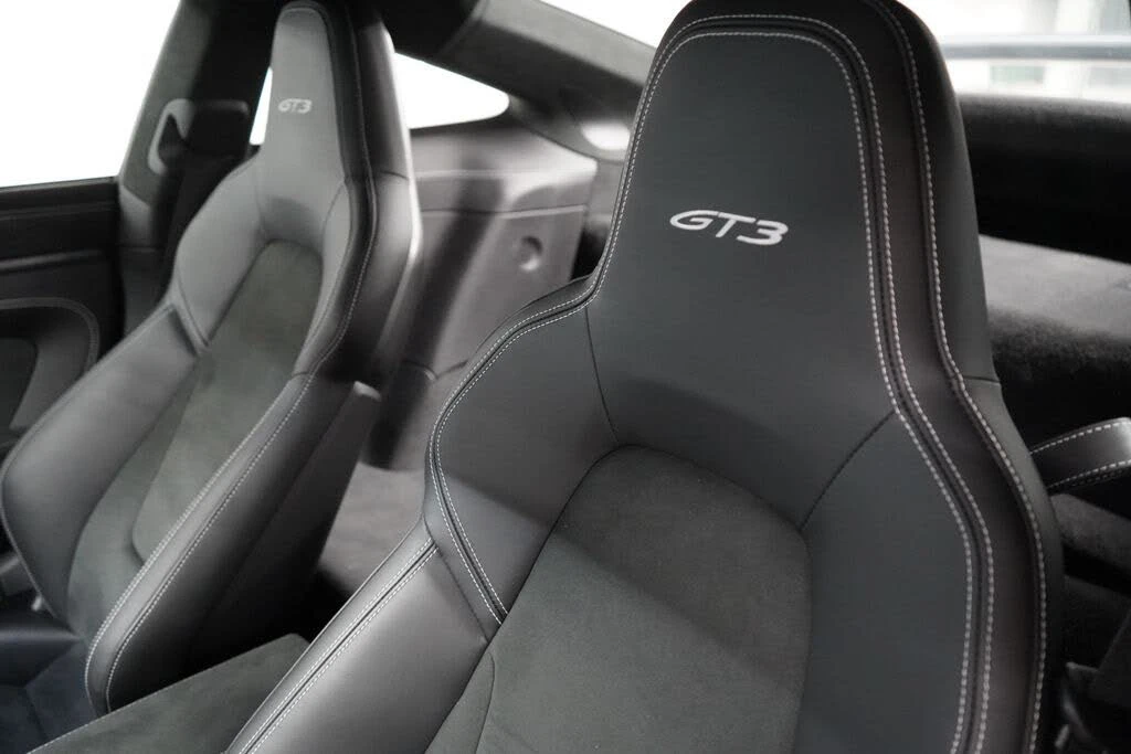 2024 Porsche 992 GT3 - Image 17 of 22