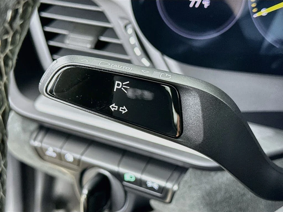 2024 Porsche 992 GT3 - Image 19 of 31