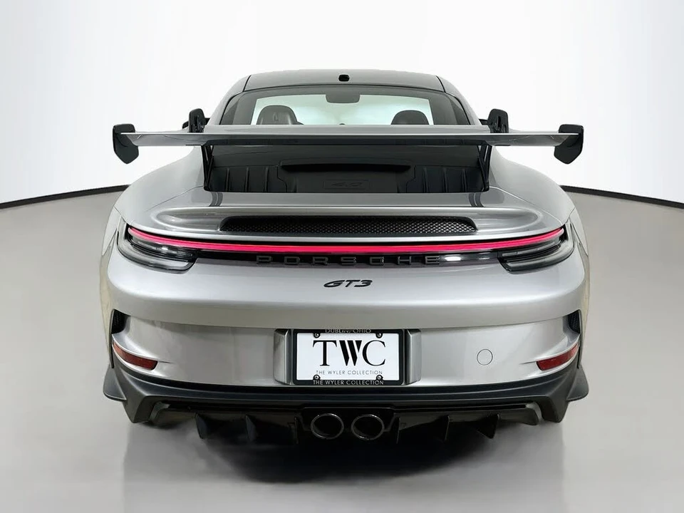 2024 Porsche 992 GT3 - Image 6 of 31