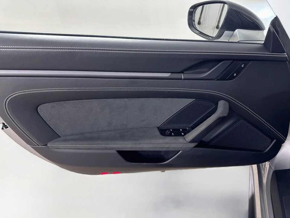 2024 Porsche 992 GT3 - Image 15 of 31