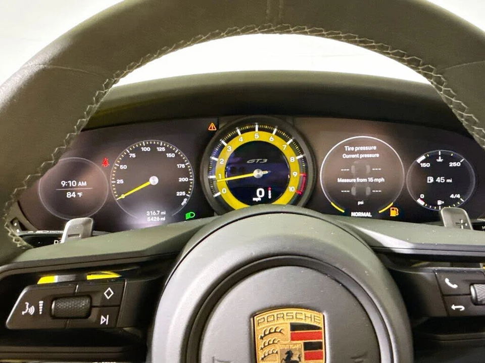 2024 Porsche 992 GT3 - Image 11 of 31