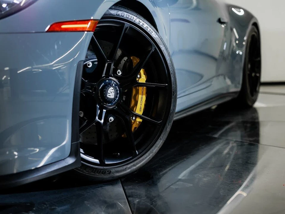 2024 Porsche 992 GT3 - Image 11 of 28