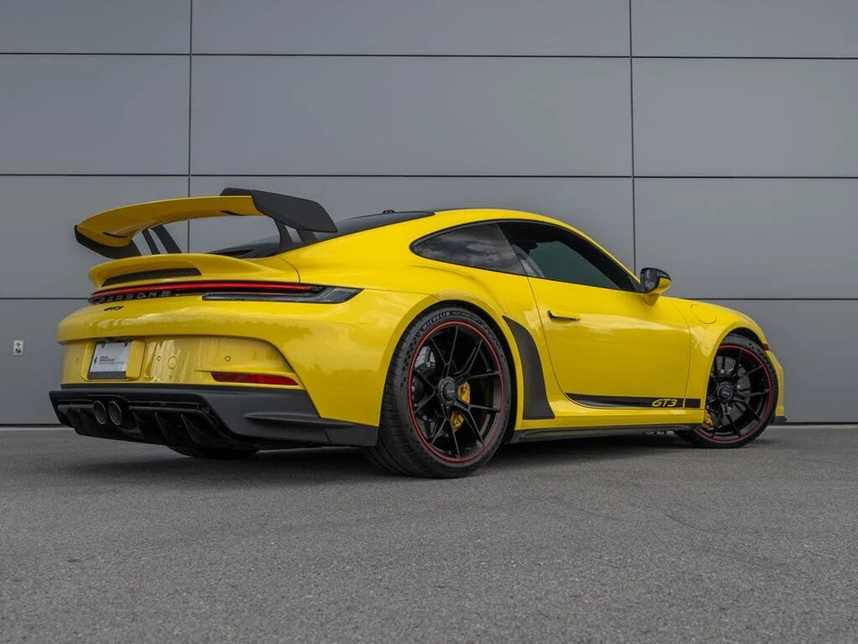 2024 Porsche 992 GT3 - Image 6 of 7