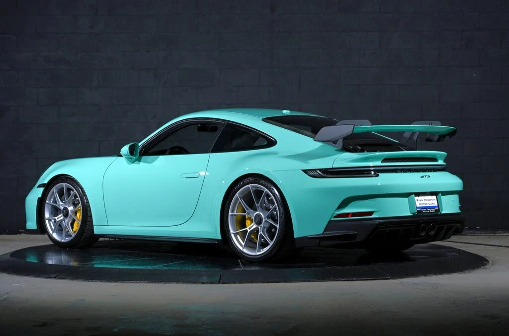 2024 Porsche 992 GT3 - Image 11 of 31