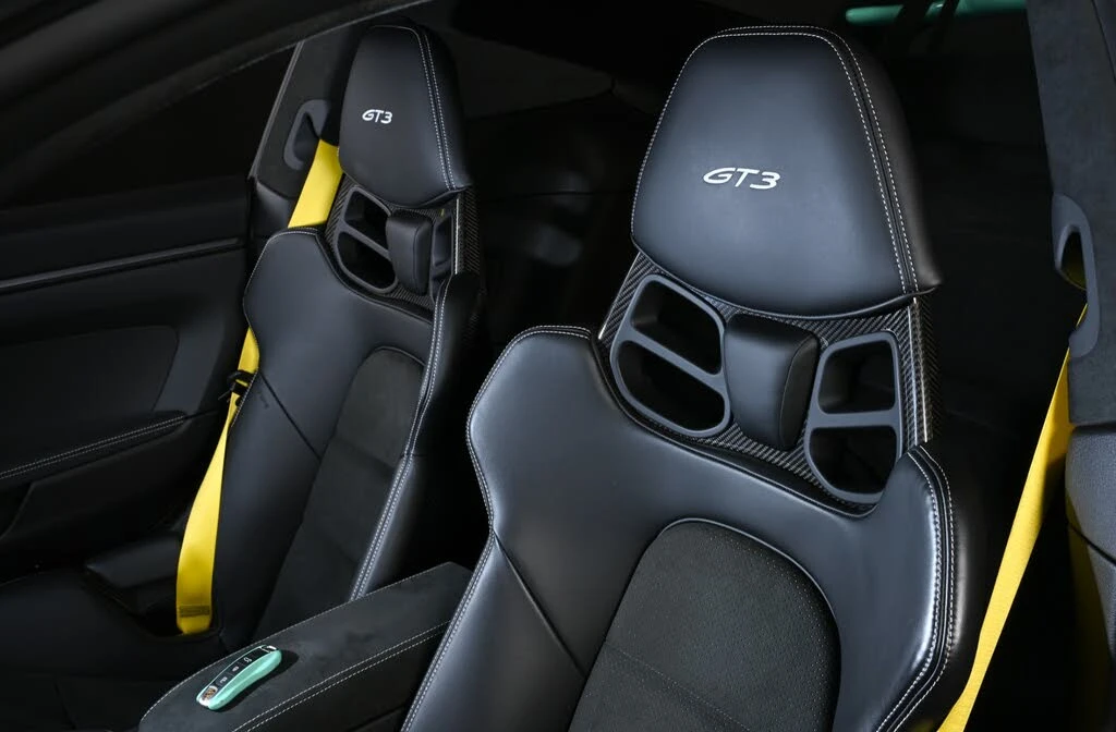 2024 Porsche 992 GT3 - Image 25 of 31