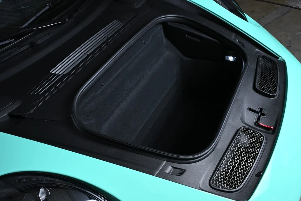 2024 Porsche 992 GT3 - Image 19 of 31