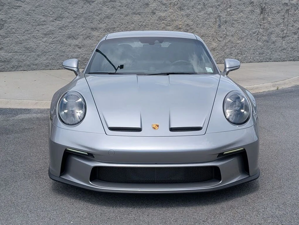 2024 Porsche 992 GT3 - Image 10 of 31