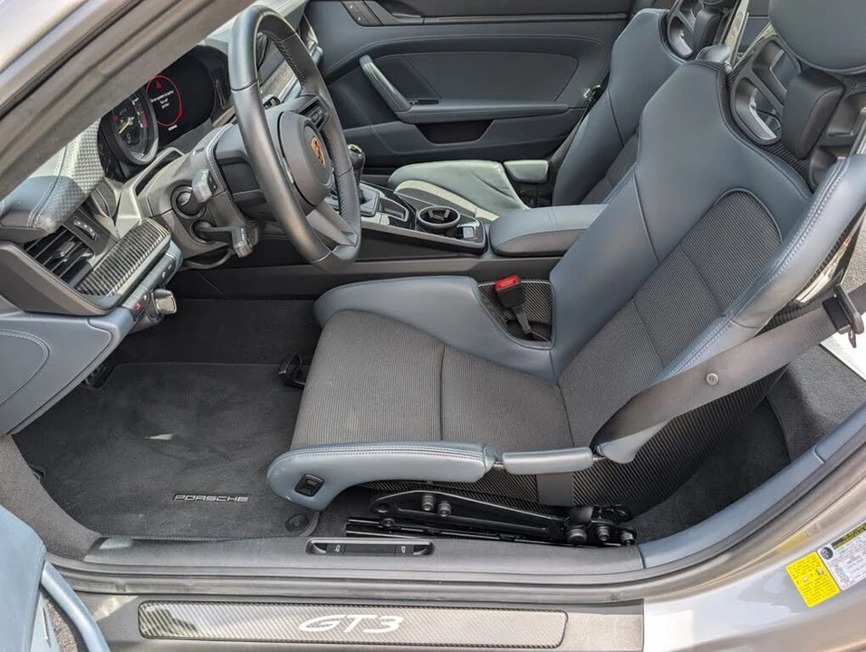 2024 Porsche 992 GT3 - Image 19 of 31