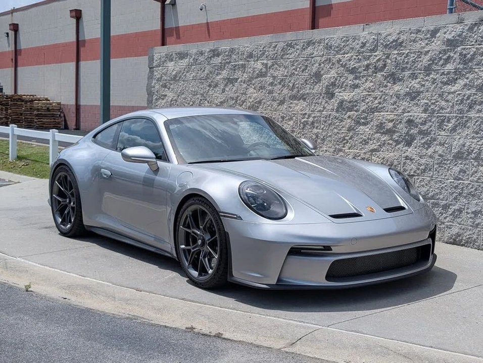 2024 Porsche 992 GT3 - Image 9 of 31