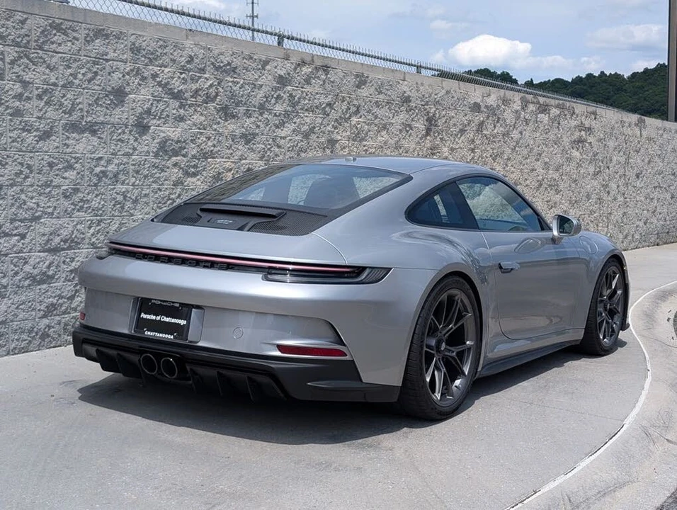 2024 Porsche 992 GT3 - Image 7 of 31