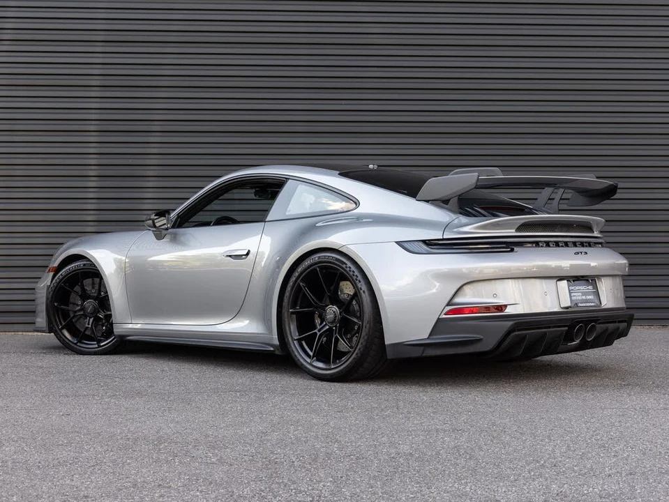2024 Porsche 992 GT3 - Image 3 of 31