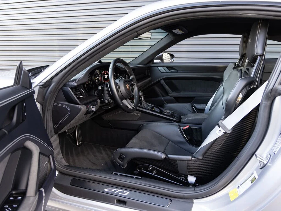 2024 Porsche 992 GT3 - Image 23 of 31