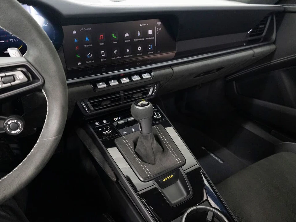 2024 Porsche 992 GT3 - Image 19 of 31