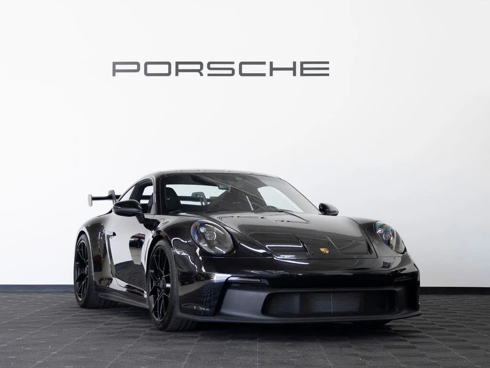 2024 Porsche 992 GT3 - Image 9 of 31