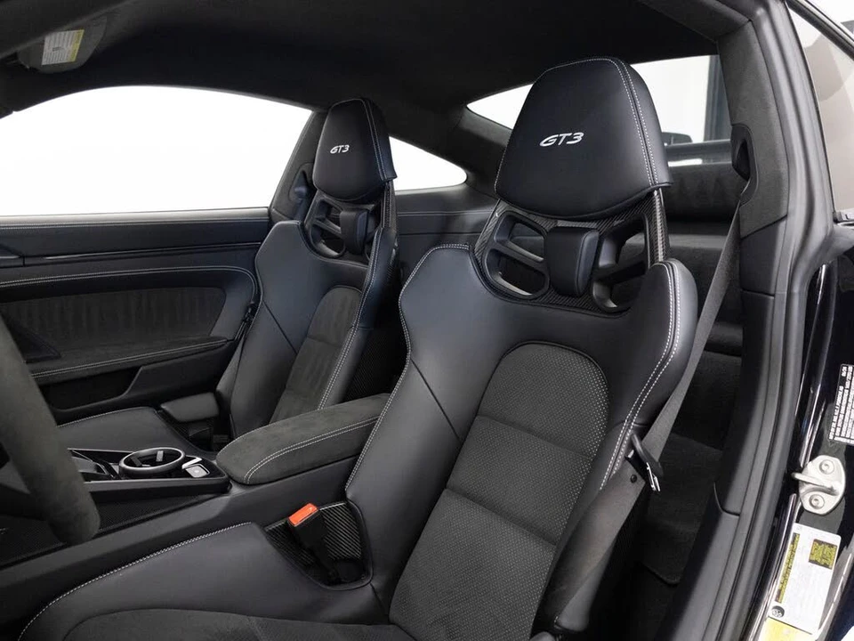 2024 Porsche 992 GT3 - Image 5 of 31