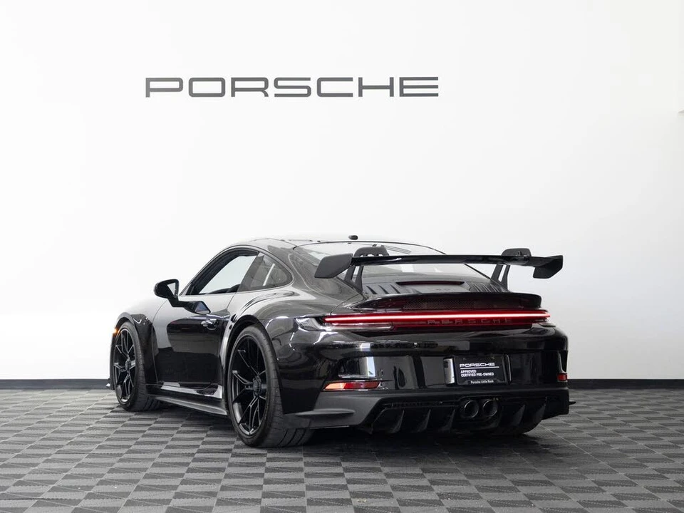 2024 Porsche 992 GT3 - Image 3 of 31