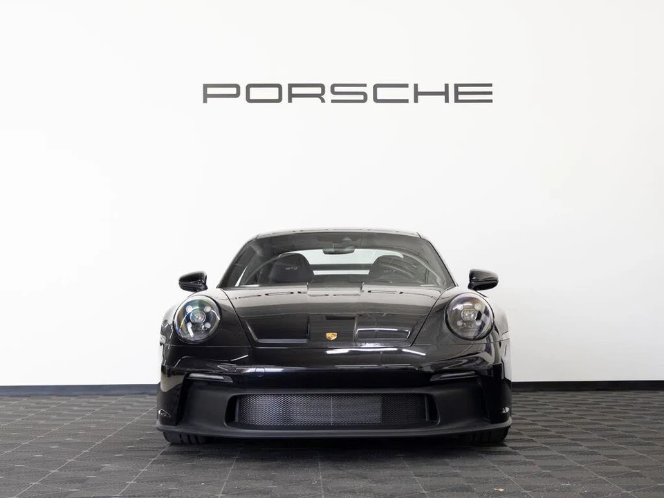 2024 Porsche 992 GT3 - Image 10 of 31