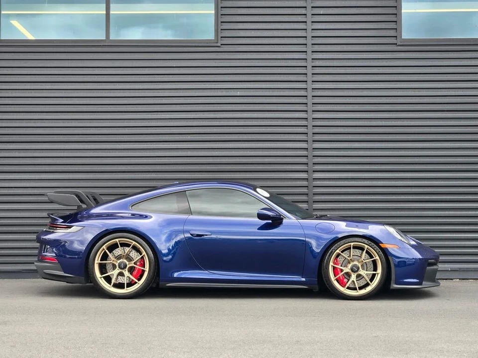 2024 Porsche 992 GT3 - Image 9 of 28
