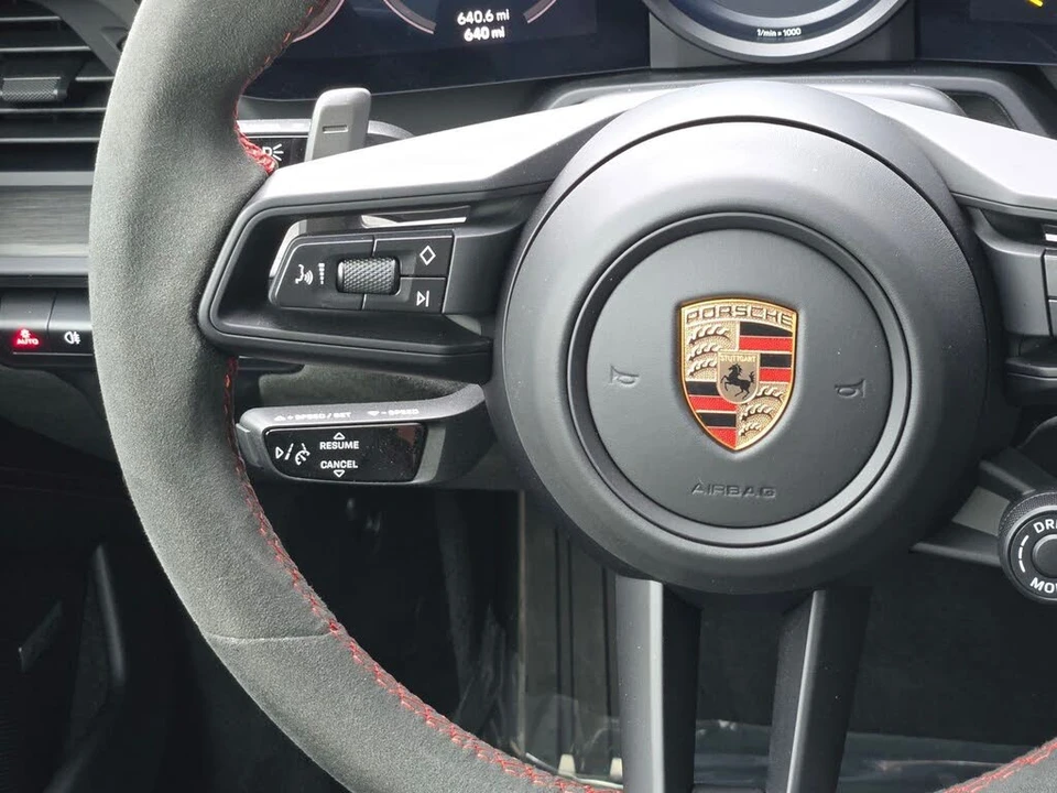 2024 Porsche 992 GT3 - Image 17 of 28