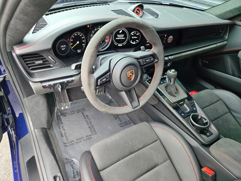 2024 Porsche 992 GT3 - Image 5 of 28