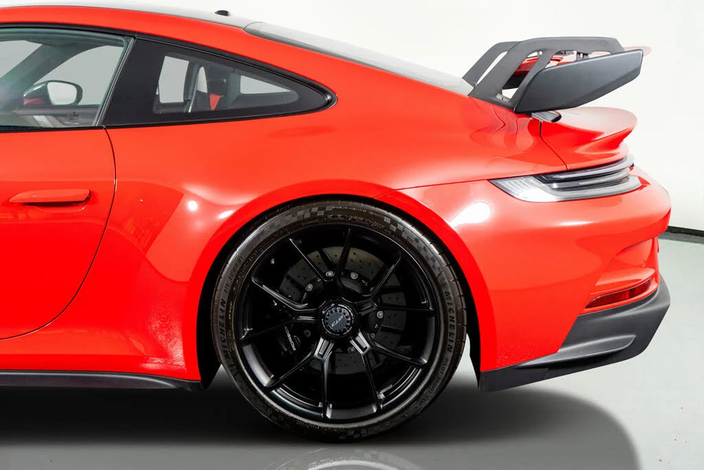 2024 Porsche 992 GT3 - Image 15 of 31